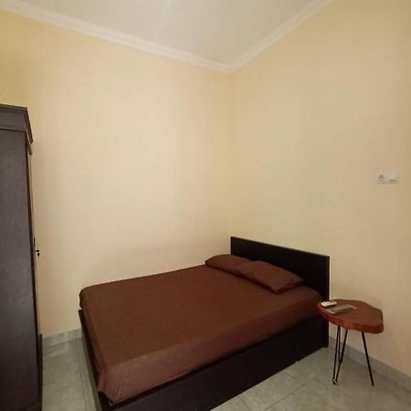 Express O 91578 Villali Jogja 요그야카르타 외부 사진