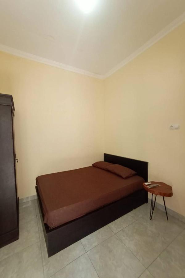 Express O 91578 Villali Jogja 요그야카르타 외부 사진