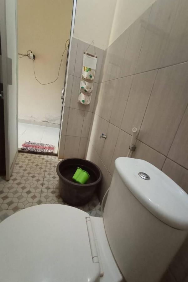 Express O 91578 Villali Jogja 요그야카르타 외부 사진
