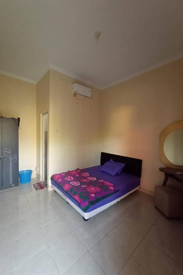 Express O 91578 Villali Jogja 요그야카르타 외부 사진