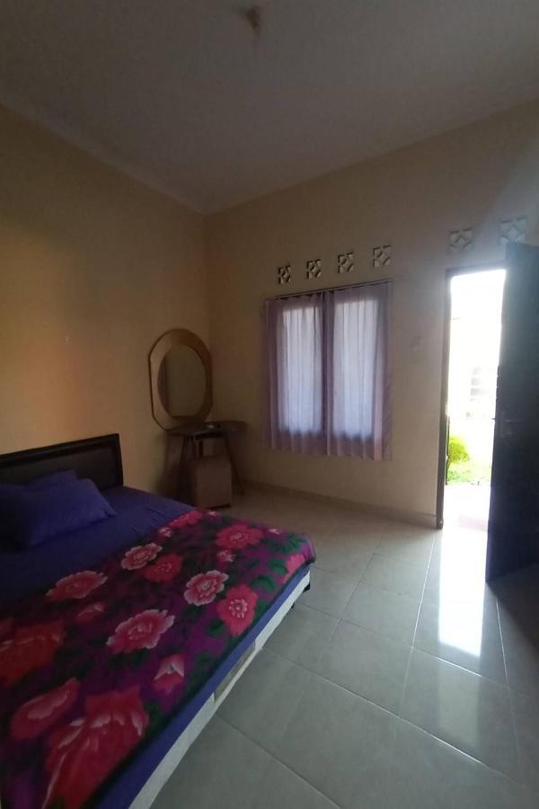 Express O 91578 Villali Jogja 요그야카르타 외부 사진